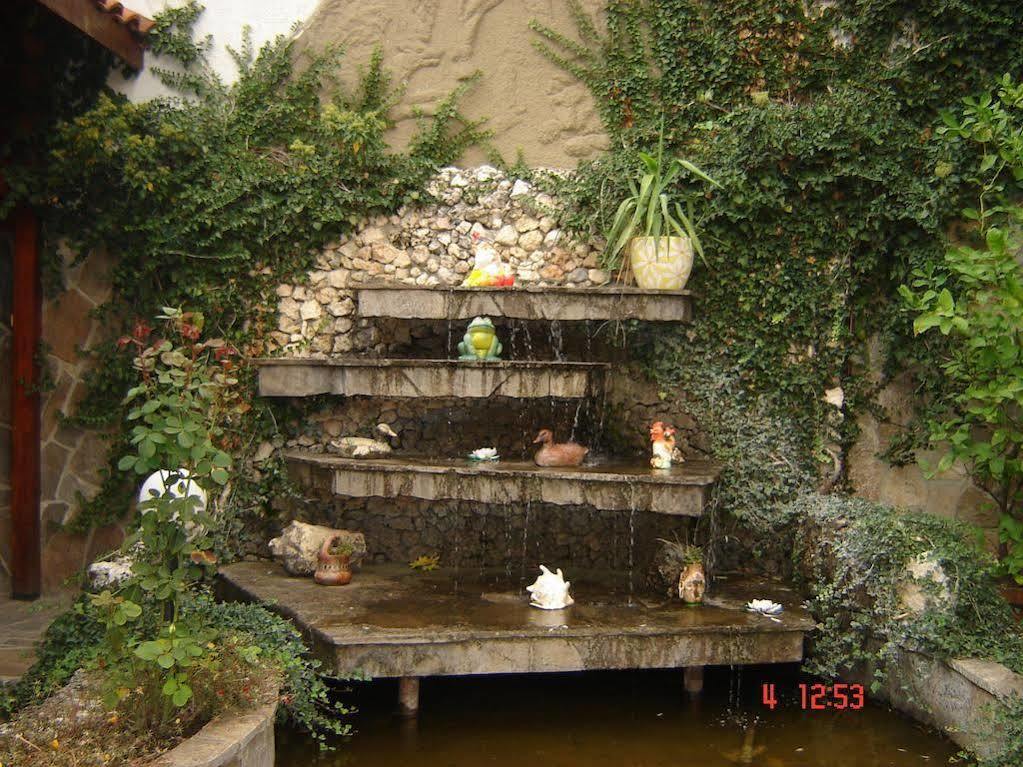 Kanclera Hotel Kaspichan 外观 照片